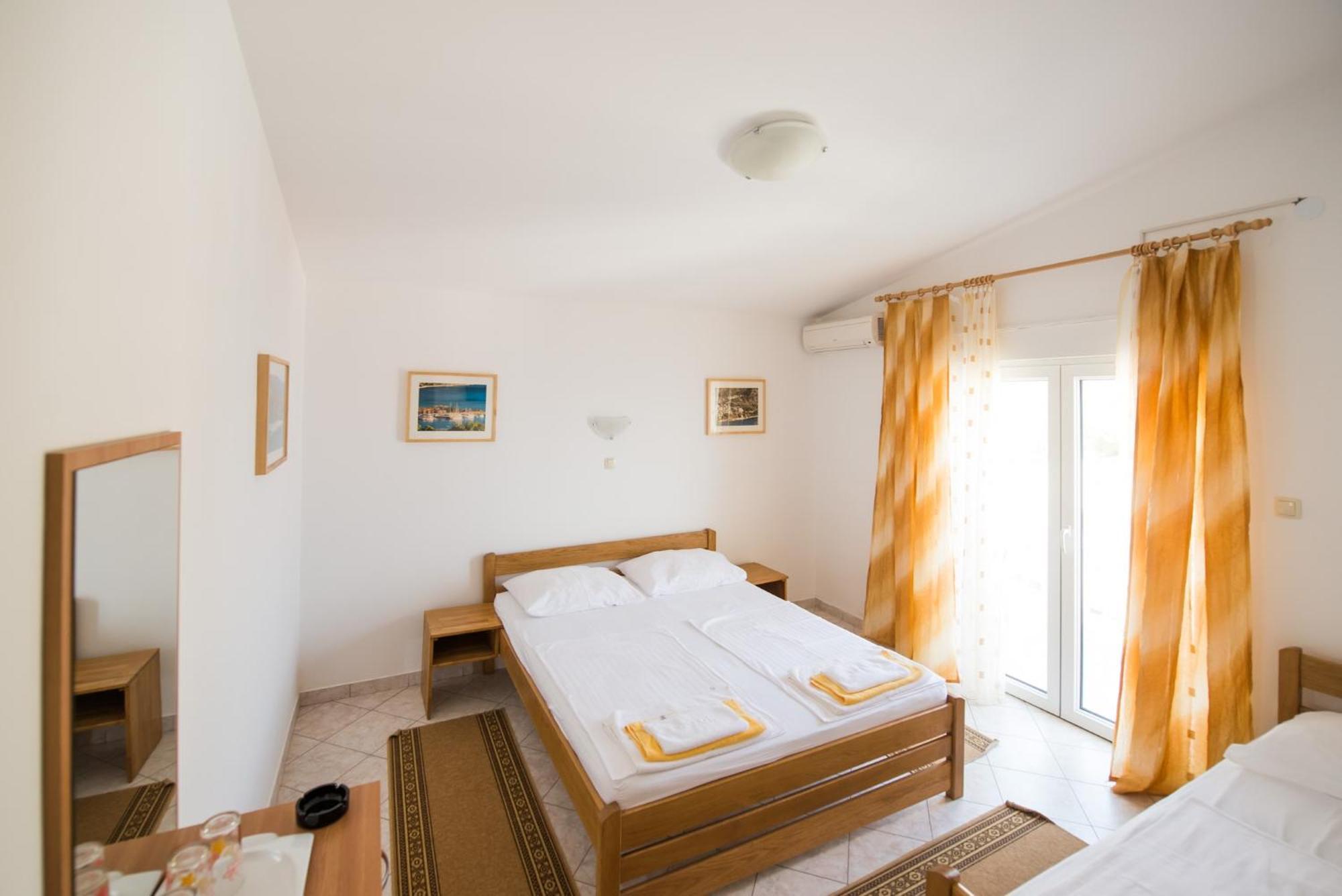 لوكفا روجوزنيكا Bed And Breakfast Pero 3 Min Walk To The Beach المظهر الخارجي الصورة